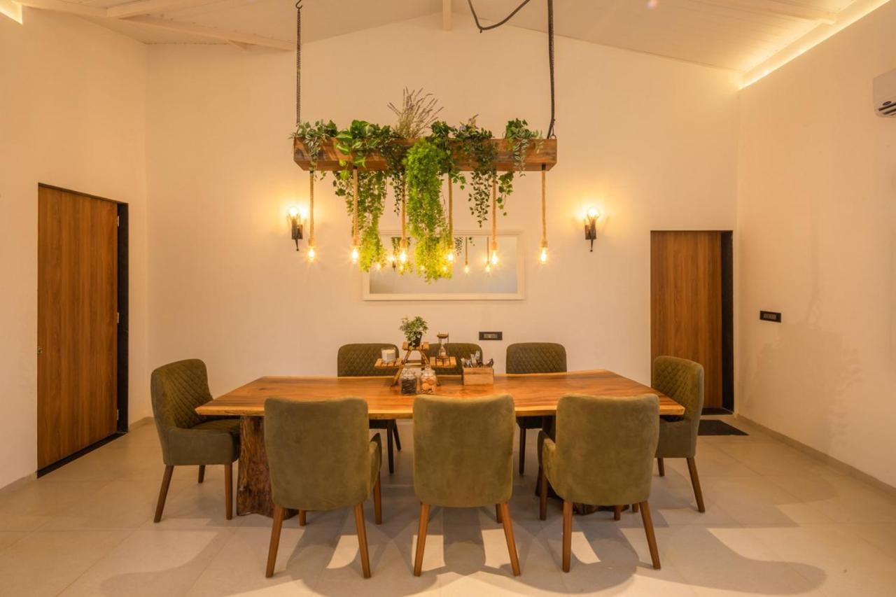 Saffronstays Turquoise Maison, Karjat Kültér fotó